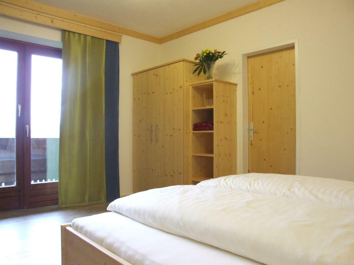 Sporthaus Troger Hotel Sankt Jakob in Defereggen Bagian luar foto
