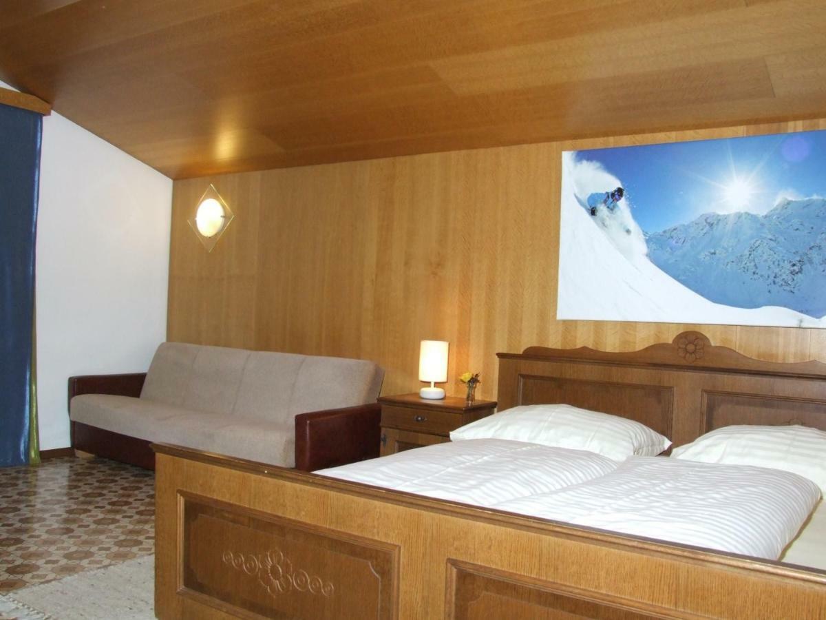 Sporthaus Troger Hotel Sankt Jakob in Defereggen Bagian luar foto